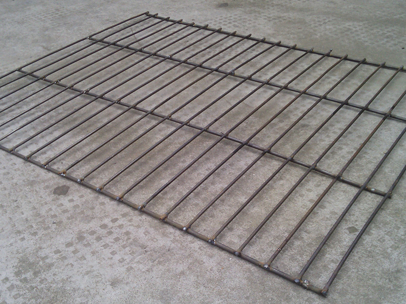 鋼筋網水泥試驗結果與實測承載力值比較接近