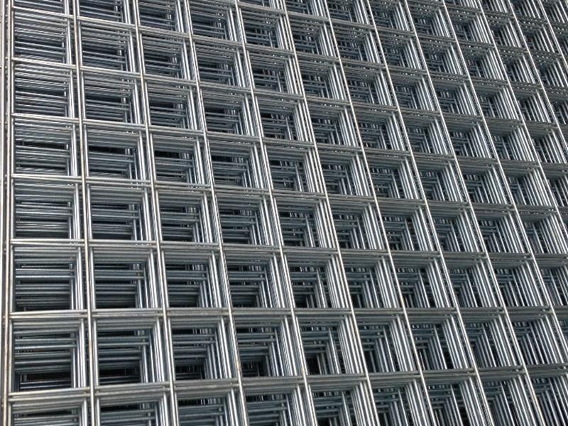 鋼筋焊接網(wǎng)能夠減少75％以上的裂縫發(fā)生