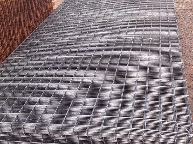 高速公路橋面鋼筋網片工程中施工的重要事項 高速公路橋面鋼筋網片工程中施工的重要事項