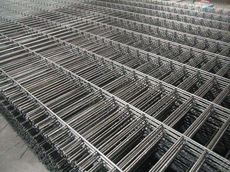 帶肋鋼筋網片防酸、堿功相對較弱的養護十分關鍵 帶肋鋼筋網片防酸、堿功相對較弱的養護十分關鍵