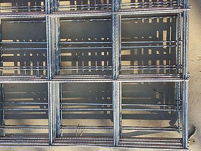 CPB550光面鋼筋網對于焊接網鋼筋網片的連接處理工程